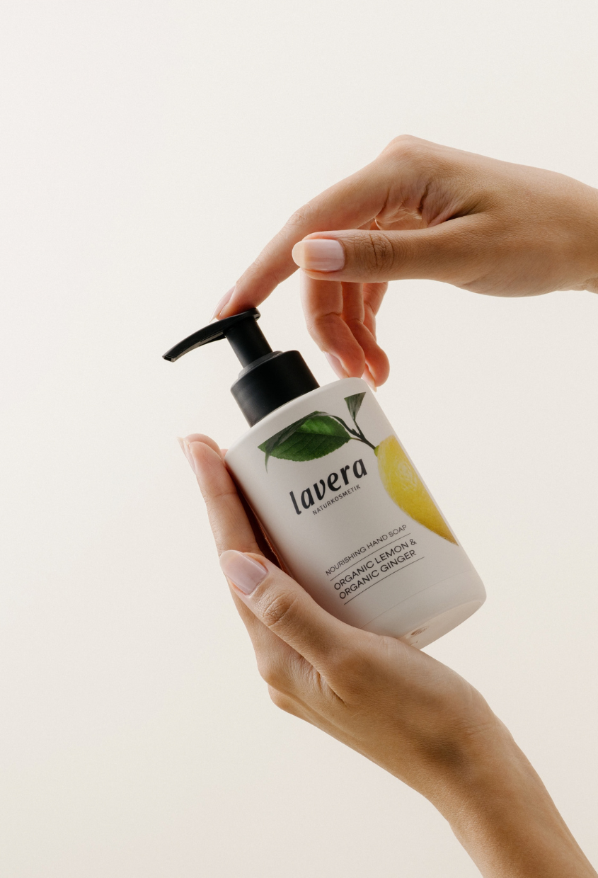 lavera Pflegeseife Bio-Zitrone & Bio-Ingwer