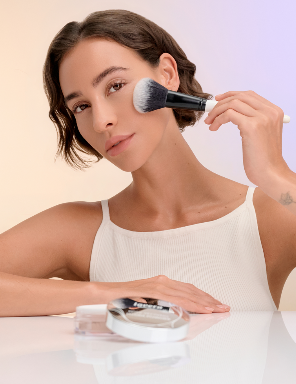 lavera Pore Refining Hydra Powder in der Anwendung