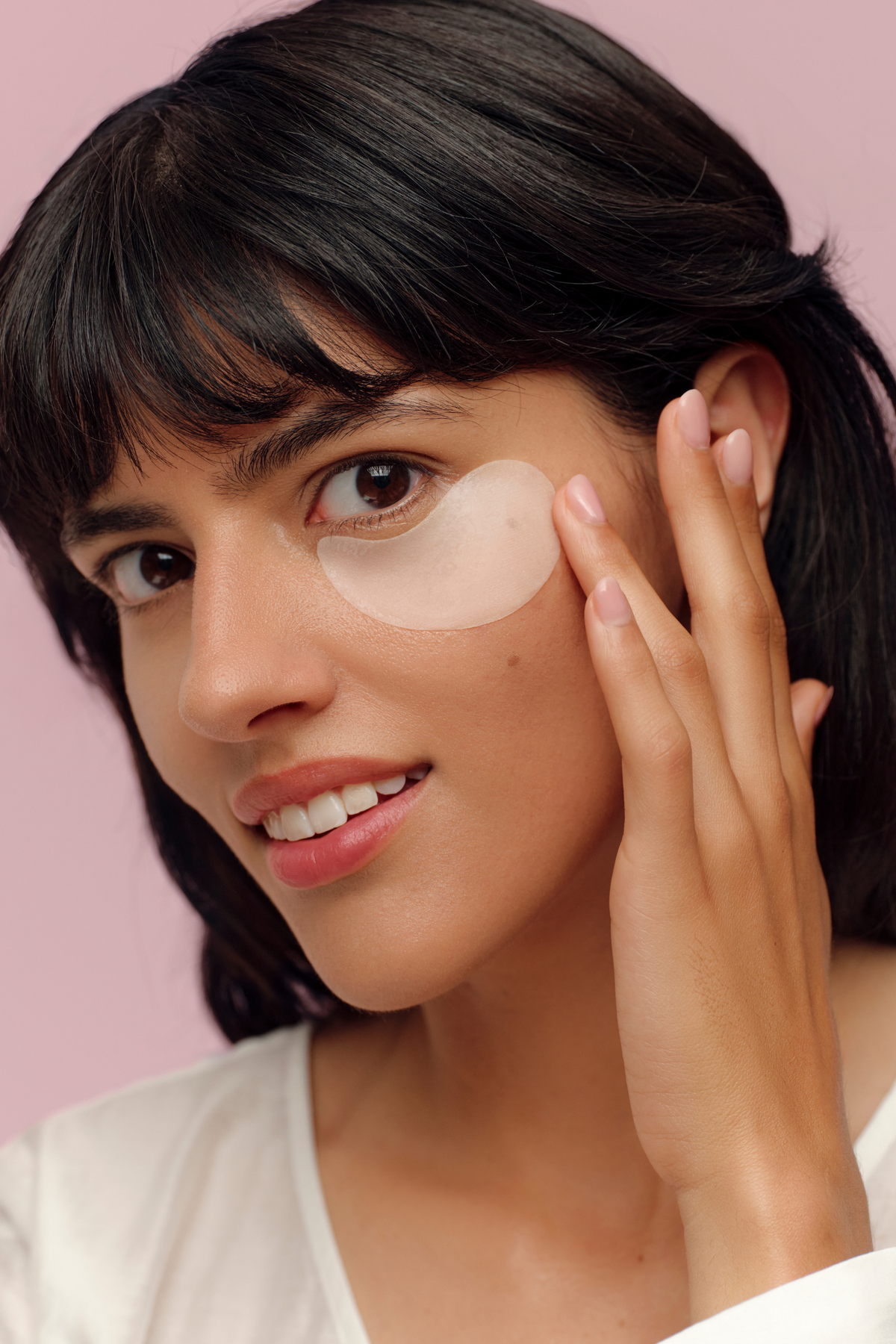 lavera.mompuff & Hydration Eye Patches in der Anwendung